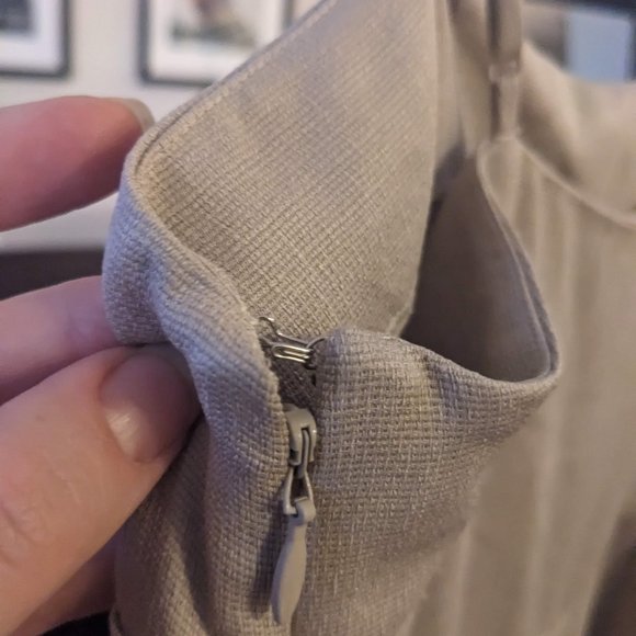 Babaton Cream Jumpsuit - Size 6 - Picture 5 of 5